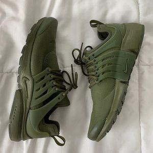 Nike Prestos